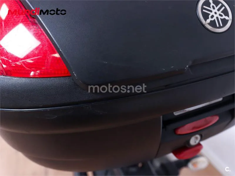 Yamaha FZ8 – Vista 13