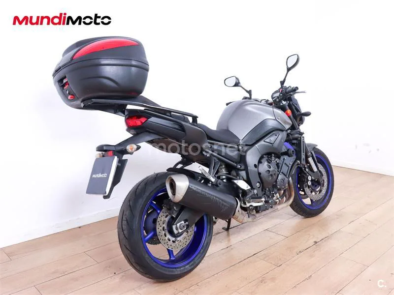 Yamaha FZ8 – Vista 3