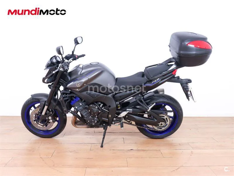 Yamaha FZ8 – Vista 6