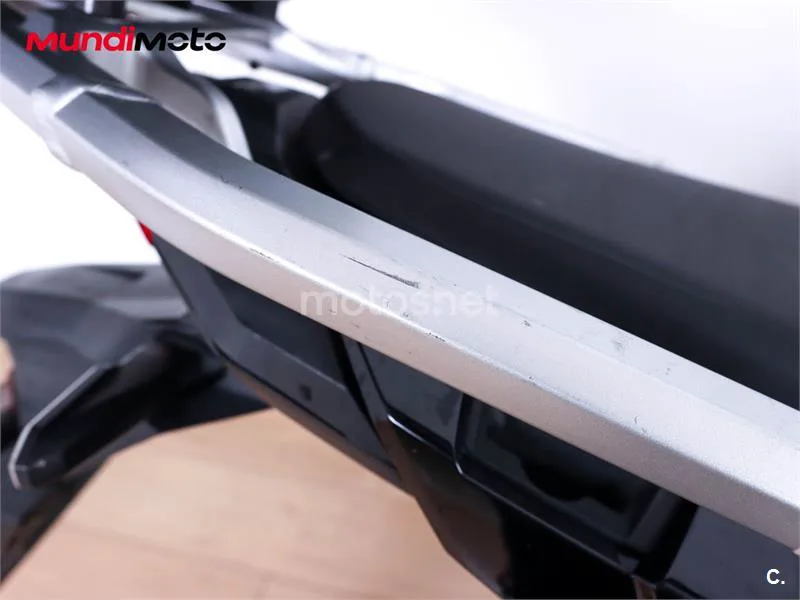 Honda CRF 1000L Africa Twin – Vista 21