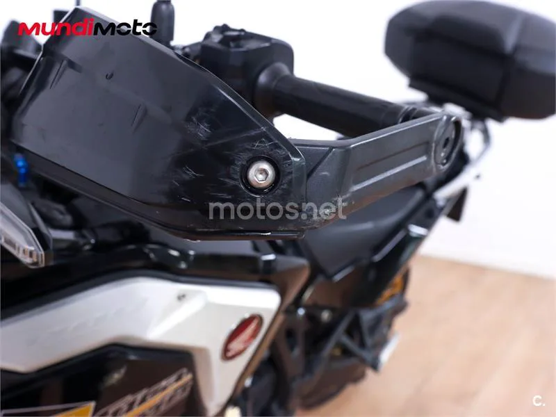 Honda CRF 1000L Africa Twin – Vista 26