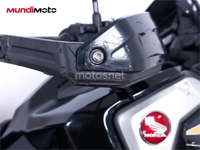 Honda CRF 1000L Africa Twin – Vista 40