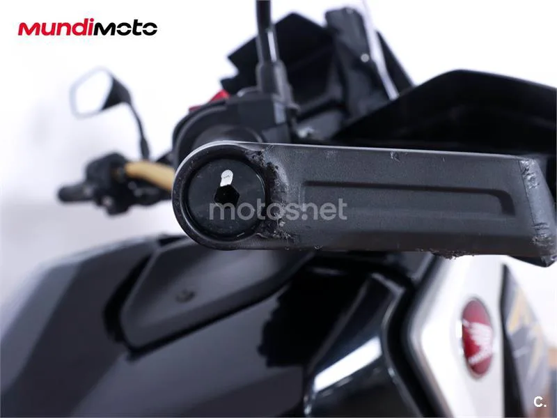 Honda CRF 1000L Africa Twin – Vista 41