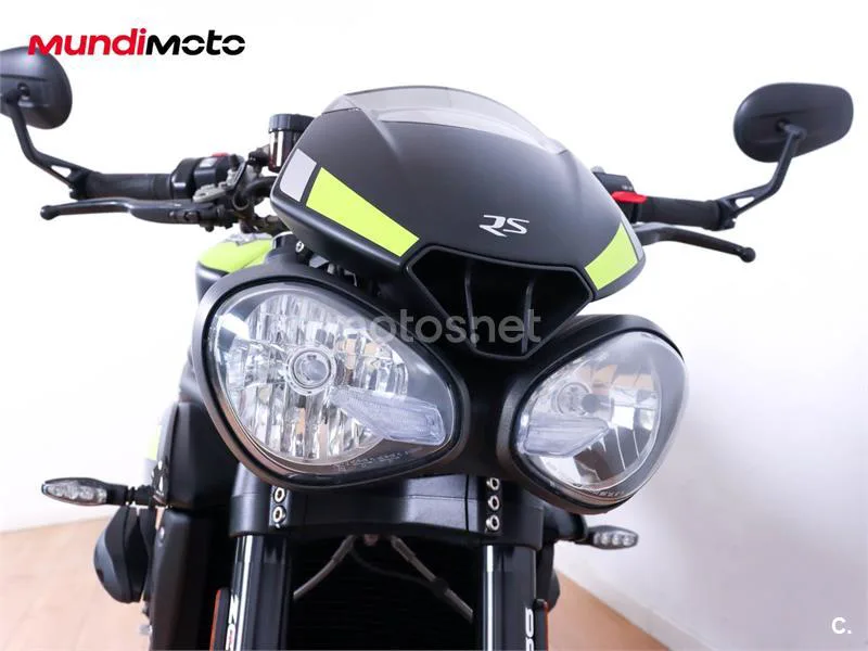 Triumph Speed Triple – Vista 5