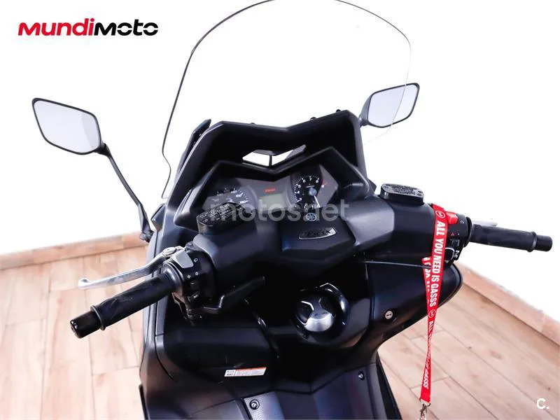Yamaha TMAX 530 – Vista 11