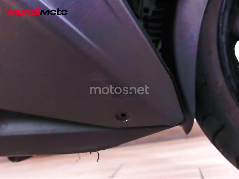 Yamaha TMAX 530 – Vista 13