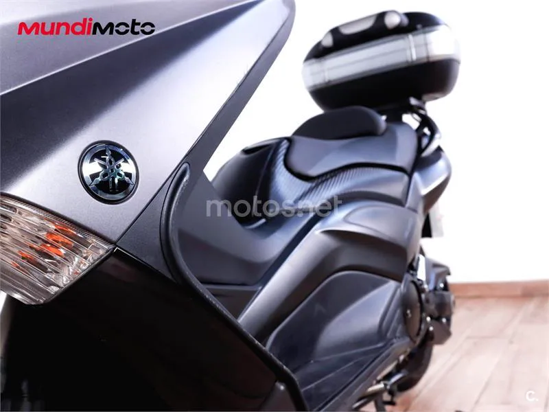 Yamaha TMAX 530 – Vista 10