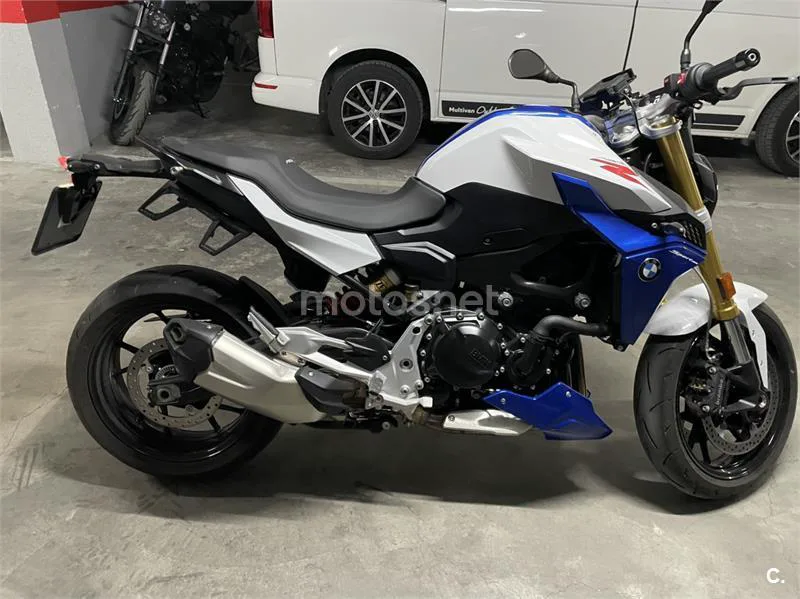 BMW F 900 R – Vista 3