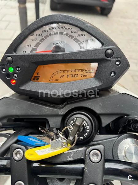 Kawasaki ER-6N – Vista 3