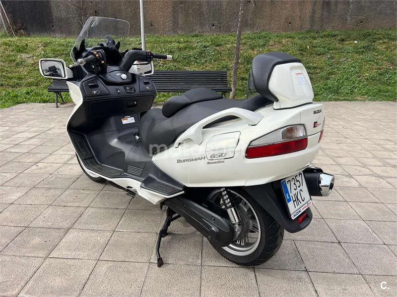 Suzuki Burgman 650 Executive – Vista 4