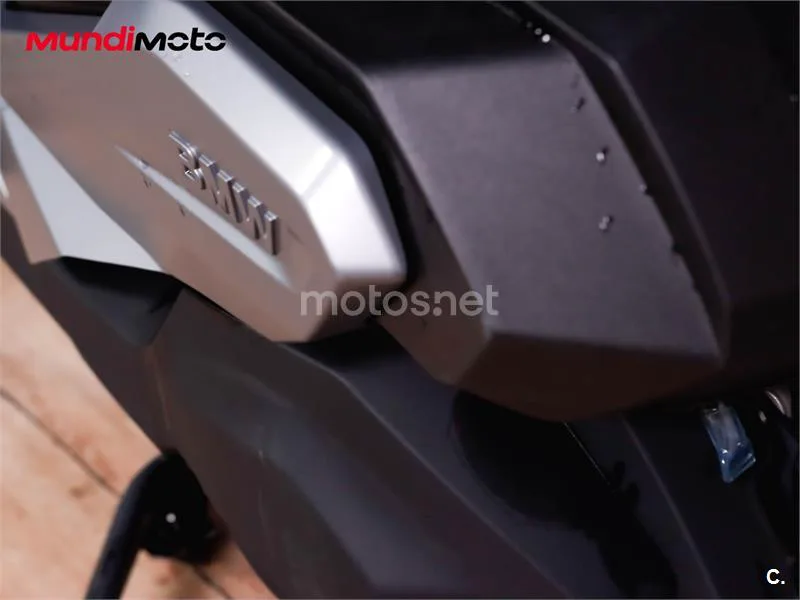 BMW C 400 X – Vista 13