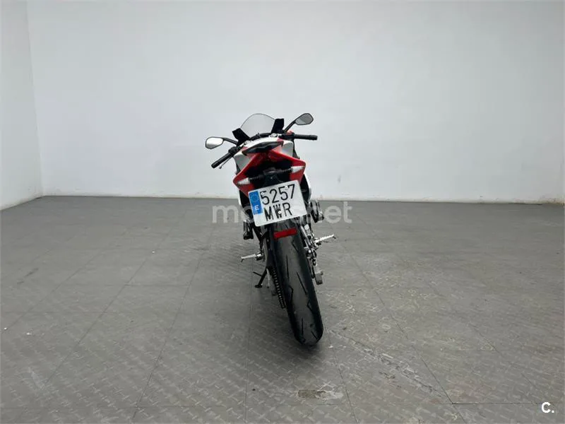 Aprilia RS 125 – Vista 7