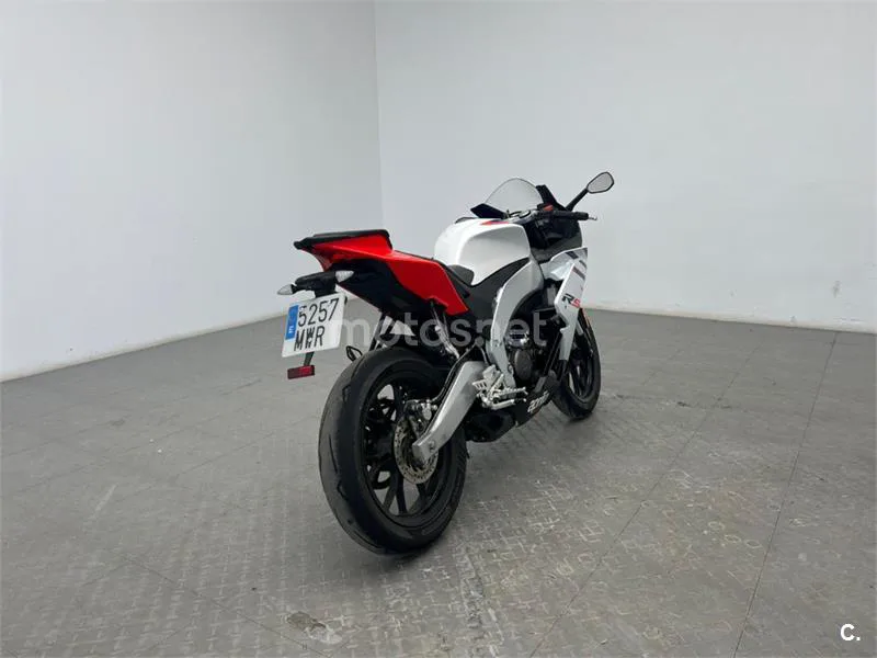 Aprilia RS 125 – Vista 8