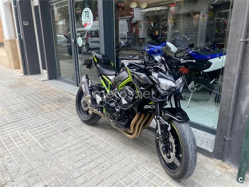 Kawasaki Z900 – Vista 4