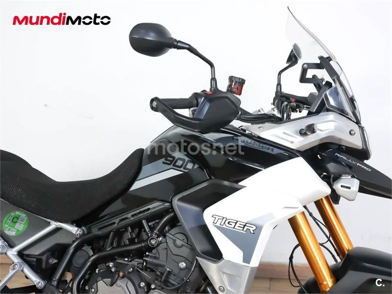 Triumph Tiger 900 – Vista 25