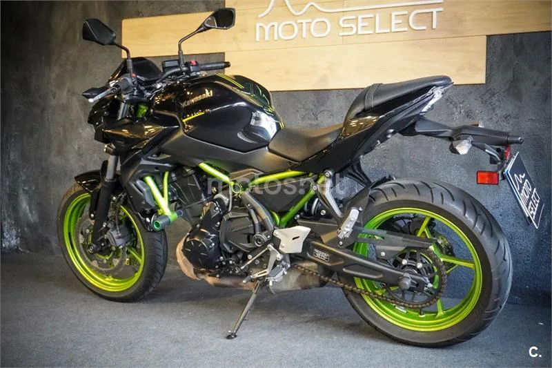 Kawasaki Z650 – Vista 11