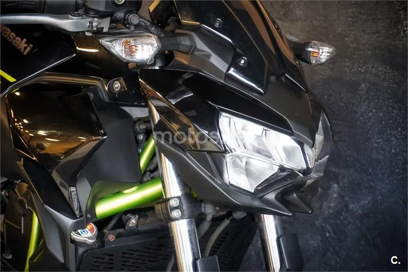 Kawasaki Z650 – Vista 6