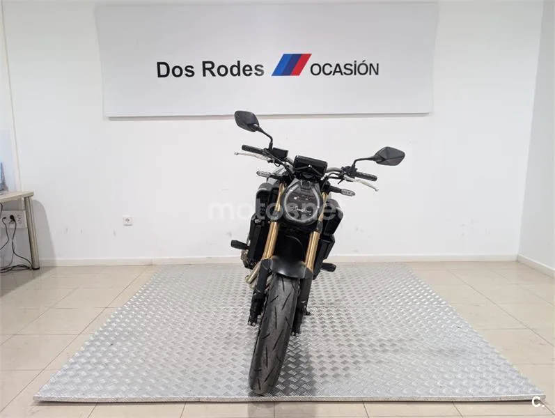 Honda CB 650 R – Vista 3