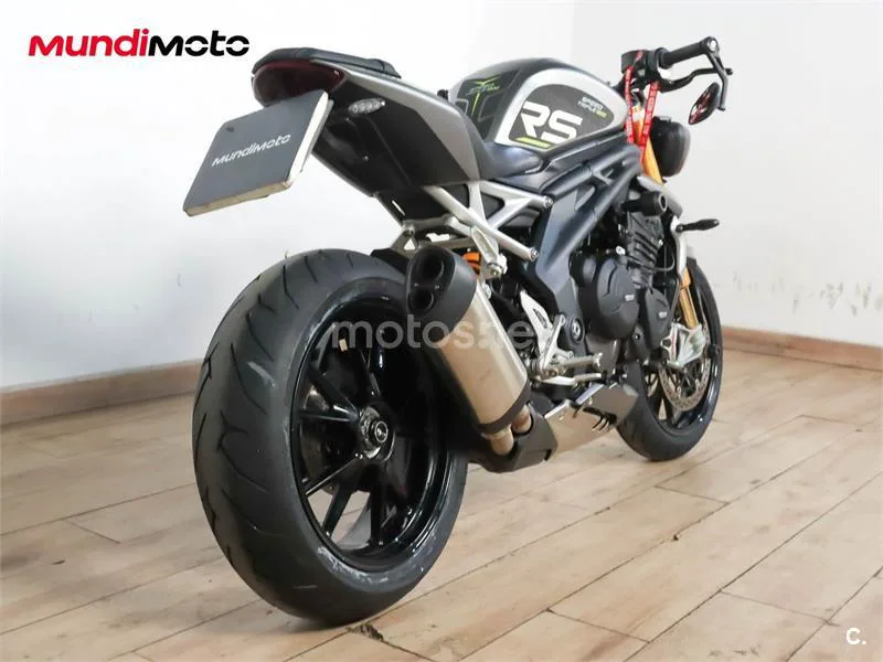 Triumph Speed Triple – Vista 3