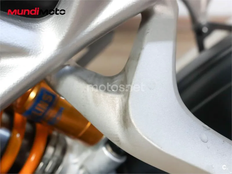 Triumph Speed Triple – Vista 21