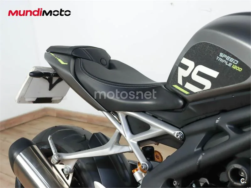Triumph Speed Triple – Vista 26