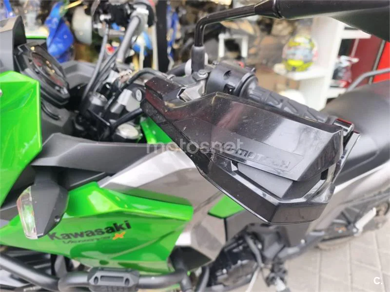 Kawasaki Versys-X 300 – Vista 18