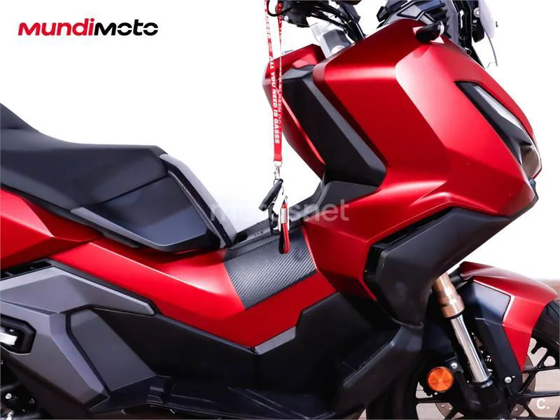Honda ADV 350 – Vista 17