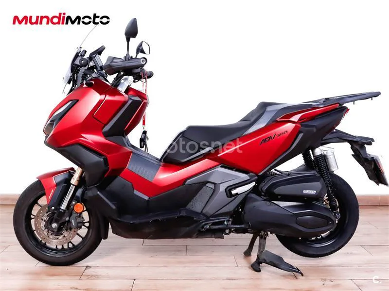 Honda ADV 350 – Vista 6