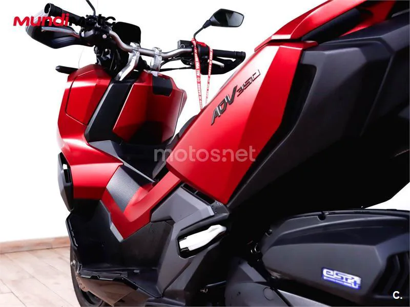 Honda ADV 350 – Vista 9