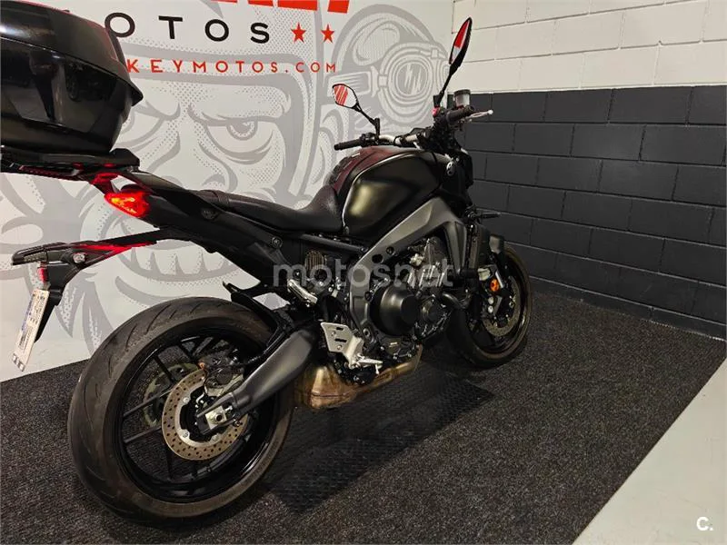 Yamaha MT-09 – Vista 3