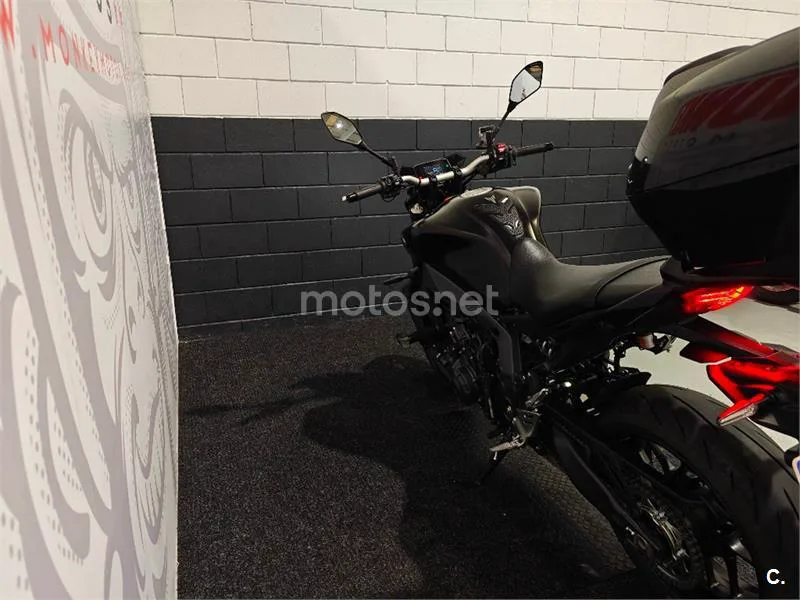 Yamaha MT-09 – Vista 5