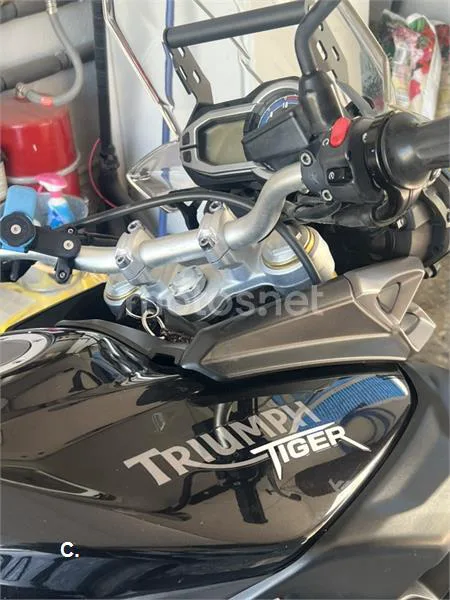 Triumph Tiger 800 – Vista 13