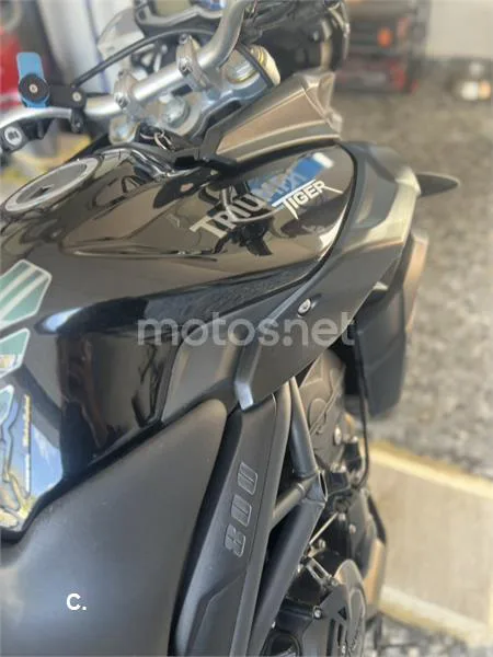 Triumph Tiger 800 – Vista 6