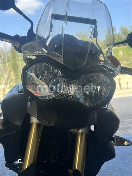 Triumph Tiger 800 – Vista 10