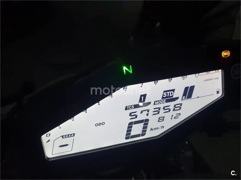 Yamaha MT-09 – Vista 2