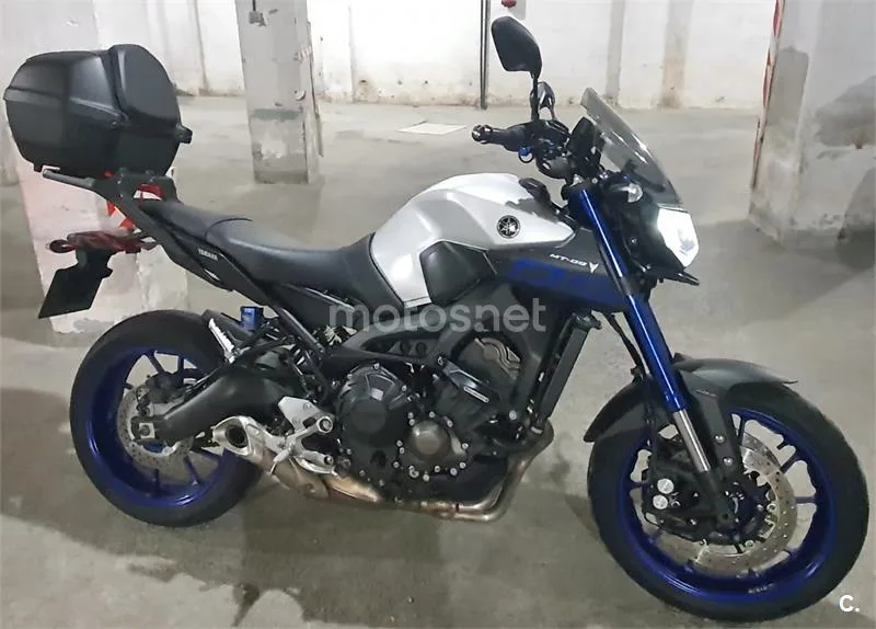Yamaha MT-09 – Vista 5