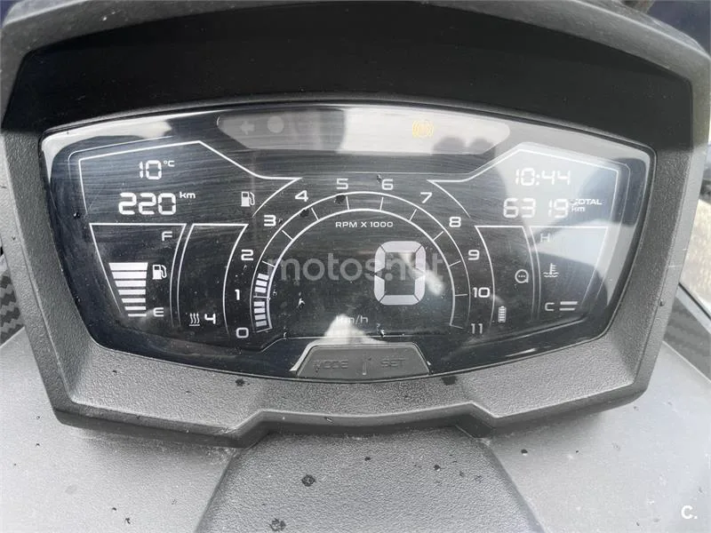 Aprilia SR GT 125 – Vista 5