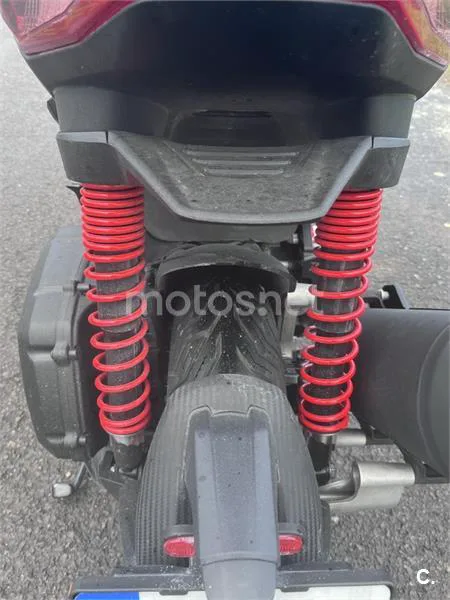 Aprilia SR GT 125 – Vista 6