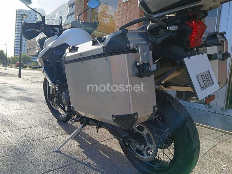 Triumph Tiger 800 XC – Vista 19