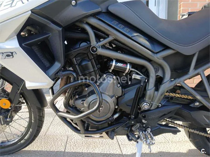 Triumph Tiger 800 XC – Vista 17