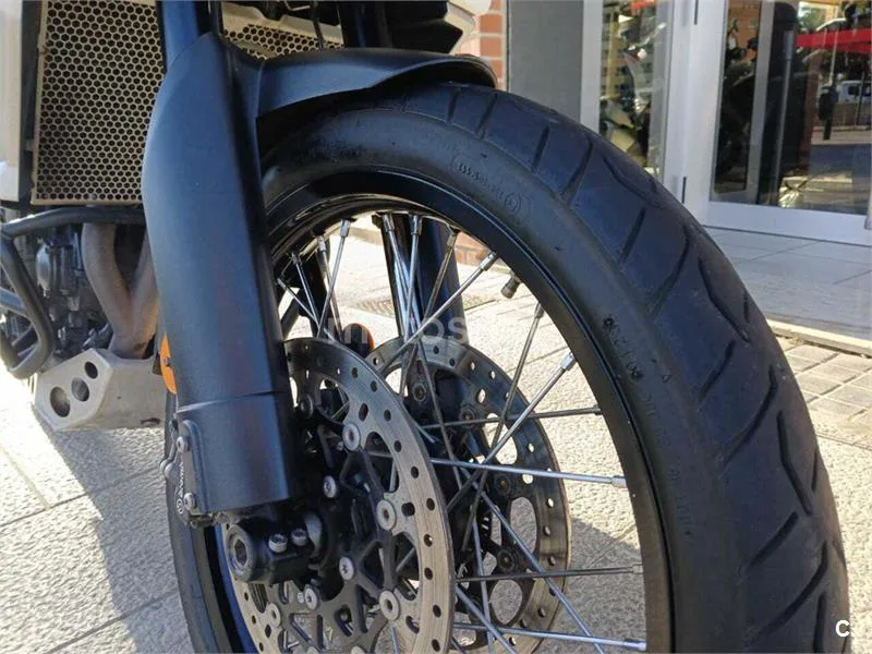 Triumph Tiger 800 XC – Vista 7