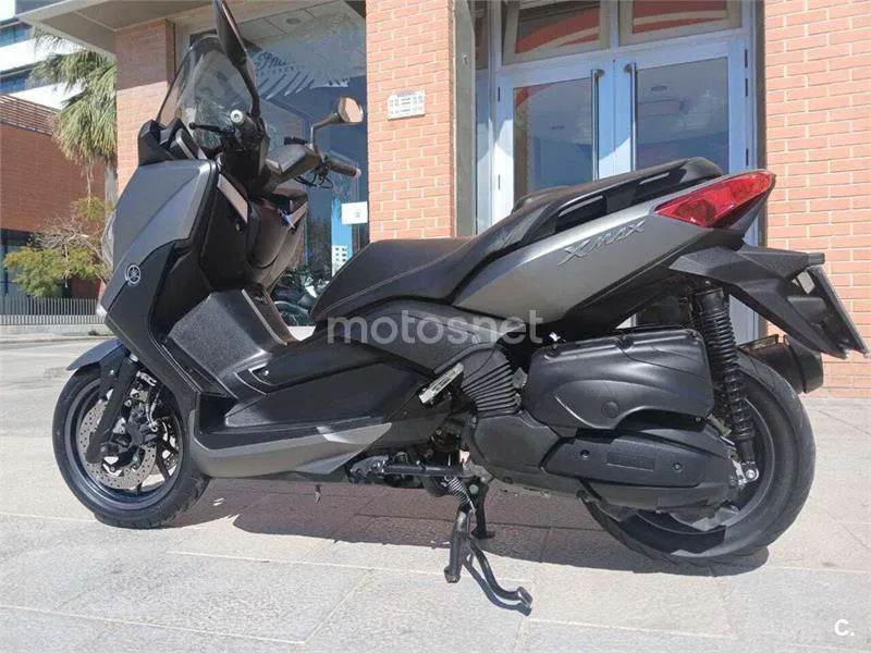 Yamaha XMAX 400 – Vista 5