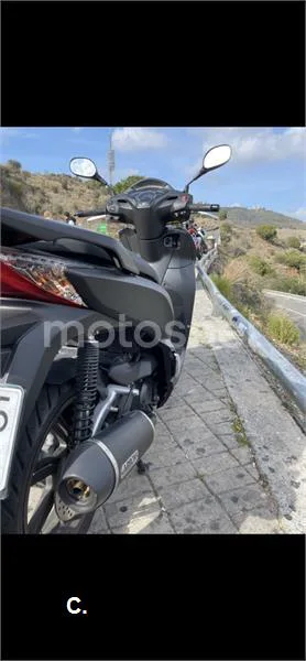 Honda SH300i – Vista 6