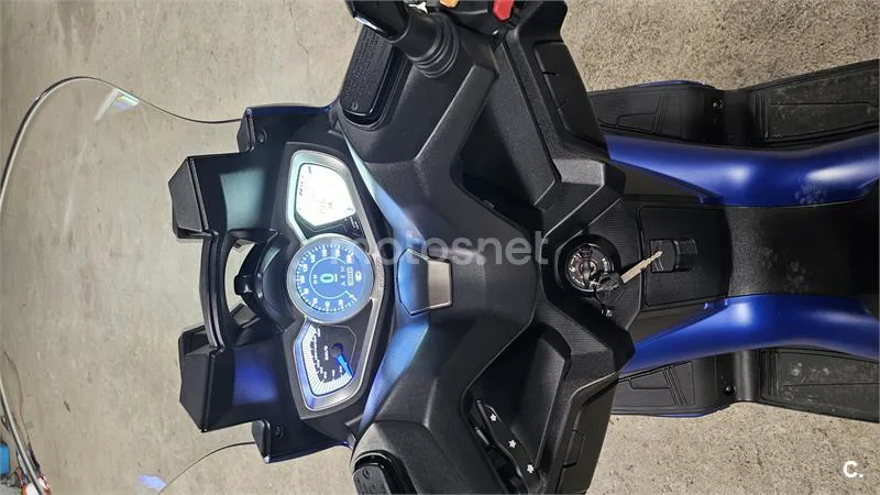 Kymco Xciting S 400 – Vista 3
