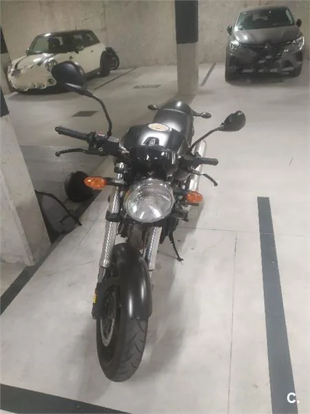 Ducati Monster 695 – Vista 2