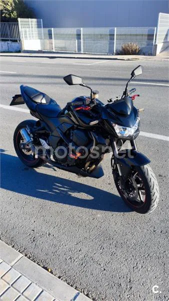 Kawasaki Z 750 – Vista 9