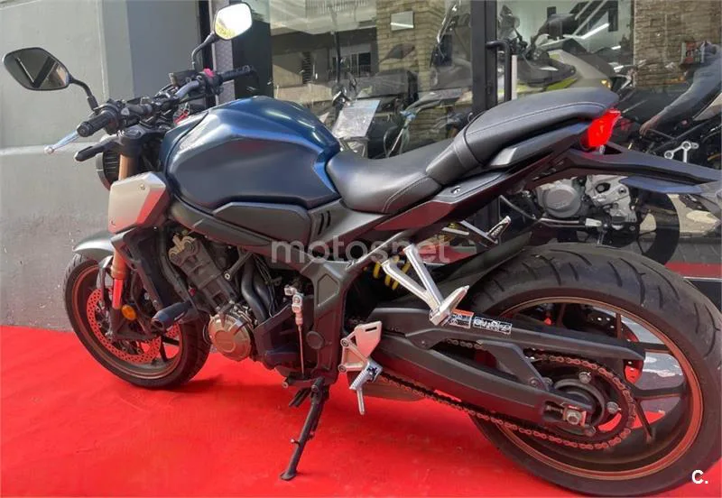 Honda CB 650 R – Vista 6