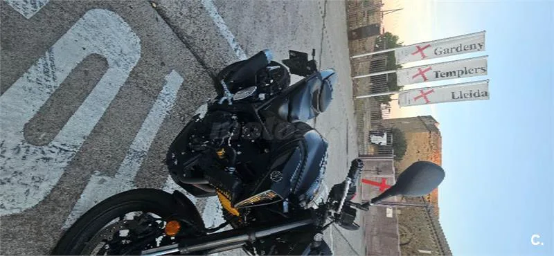 Yamaha MT-03 – Vista 2