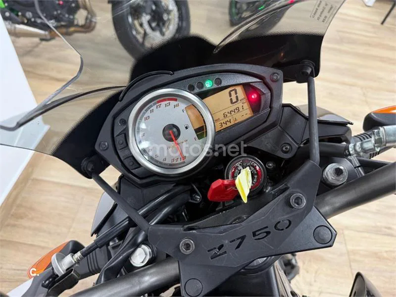 Kawasaki Z750 – Vista 4