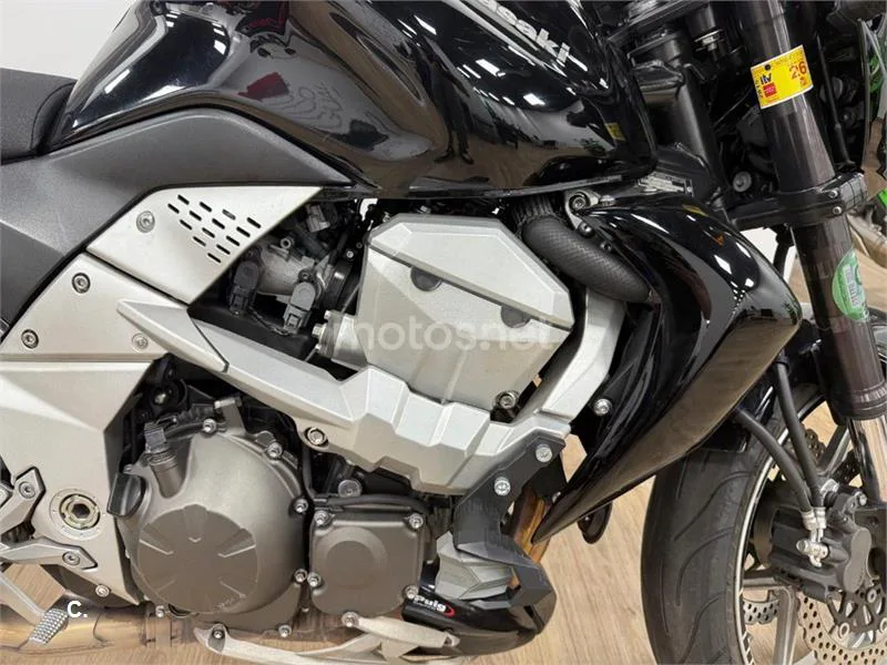 Kawasaki Z750 – Vista 6